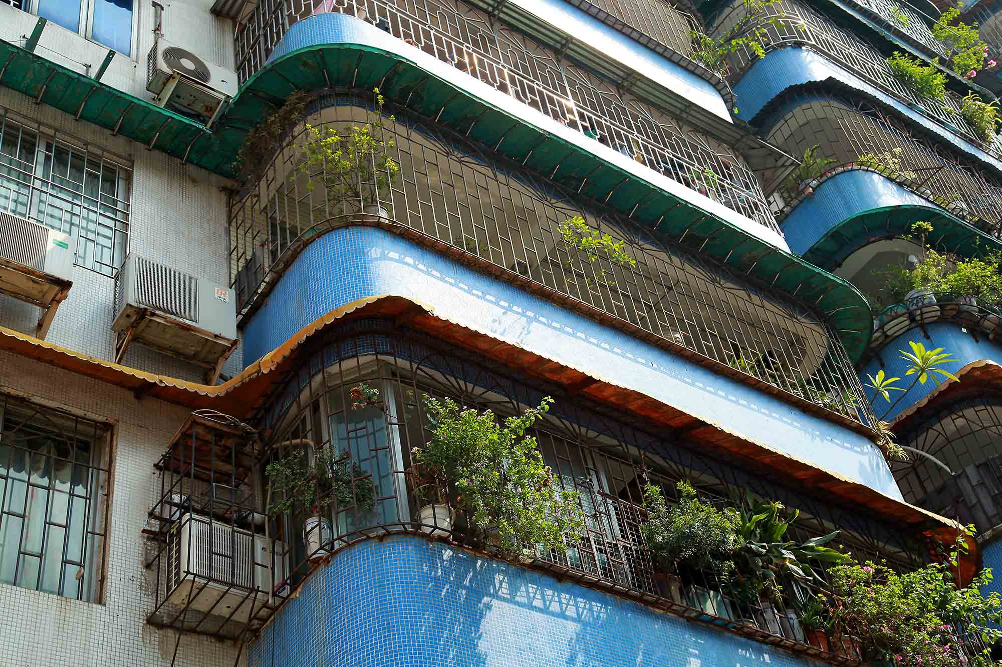 A typical chinese apartment block. © Ulli Maier & Nisa Maier