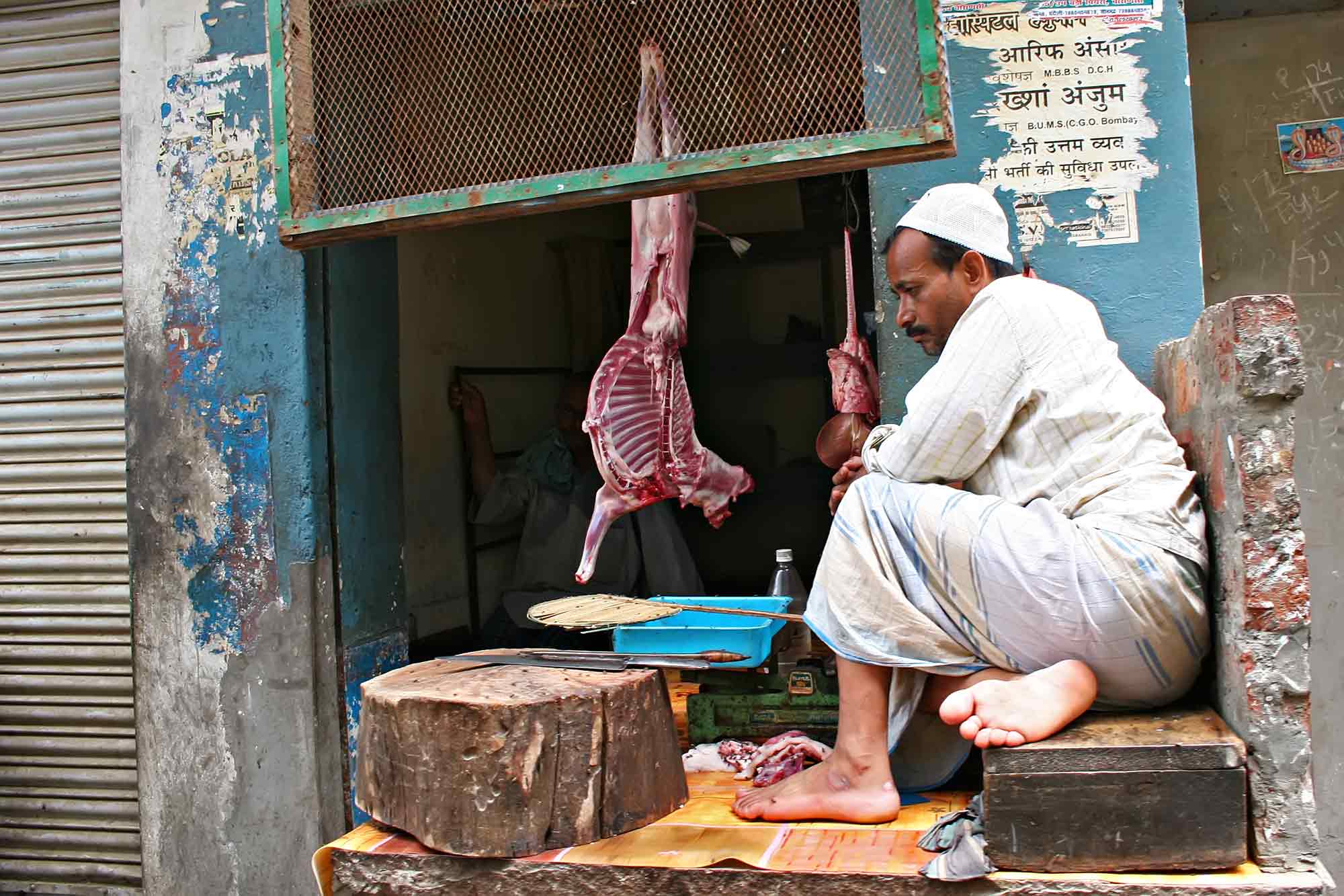 Meat shop in Kolkata, India. © Ulli Maier & Nisa Maier