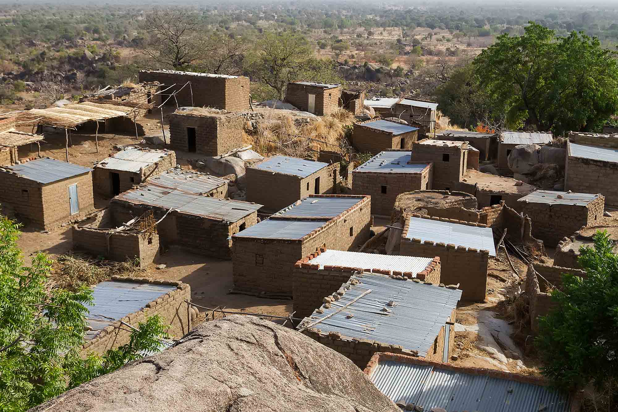 typical-architecture-bobo-dioulasso-burkina-faso-africa